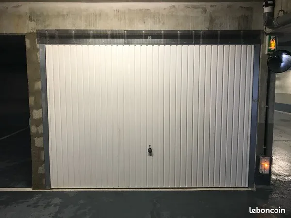 Loue box sécurisé de 18 m² à Verneuil sur Seine(78)