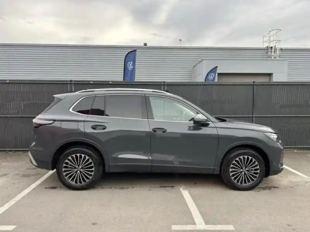 Volkswagen Tiguan 1.5 ehybrid 204ch elegance dsg6 — photo 3