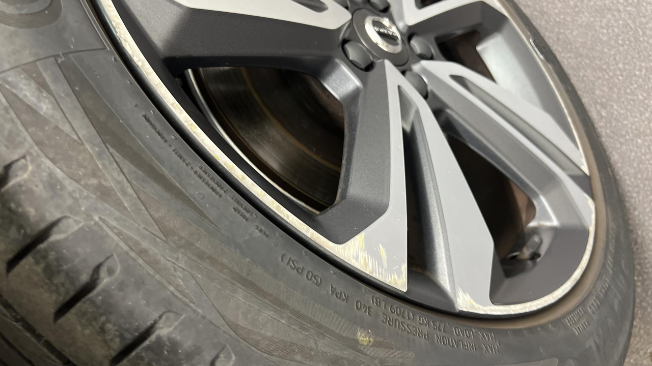 Volvo V60 B4 AWD 197 ch Geartronic 8 — photo 26