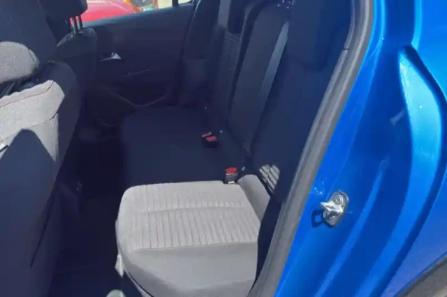 Peugeot 208 electrique 50 kwh 136ch — photo 11