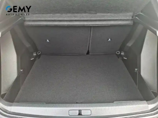 Peugeot 2008 hybrid 110 e-dcs6 — photo 40