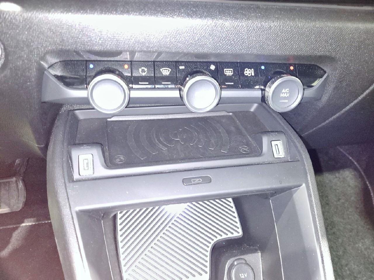 Citroën C4 hybride 136 e-dcs6 max — photo 20
