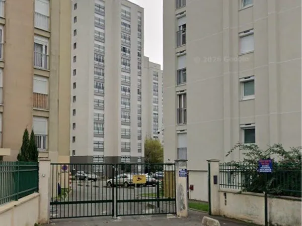 Location place parking Résidence Les Roses Rouges