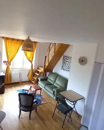 Appartement meublé 480 charges comprises (eau, électricité, chauffage, internet), 02500 Martigny