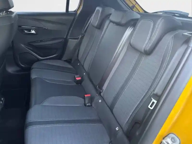 Peugeot 208 puretech 100 s&amp;s bvm6 — photo 8