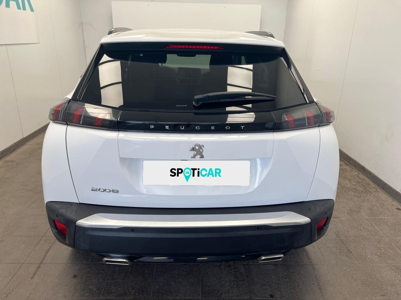 Peugeot 2008 puretech 130 s&s bvm6 roadtrip — photo 5