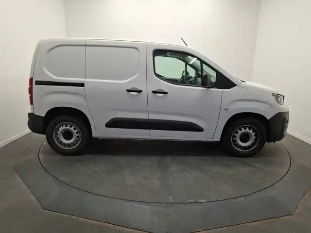 Peugeot Partner fourgon standard 1000 kg bluehdi 100 s&amp;s bvm5 — photo 6