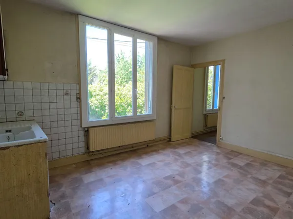 BOURGES MAISON 2 PIECES
