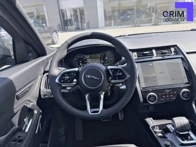 Jaguar E-Pace p270e ch phev awd bva — photo 40