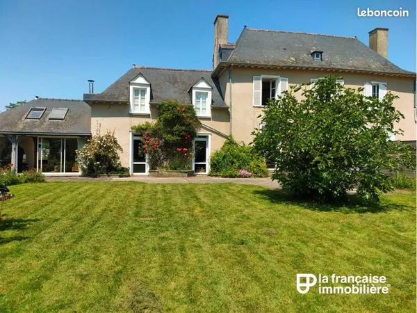 Propriété 7 pièces 180 m²