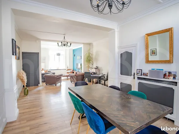 Maison 5 pièces 130 m²