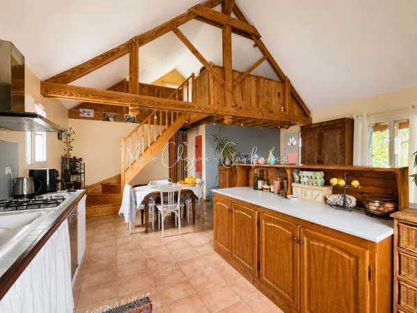 Maison au calme - 3 pièces - Jardin 1 780 M² - ALLASSAC (19)