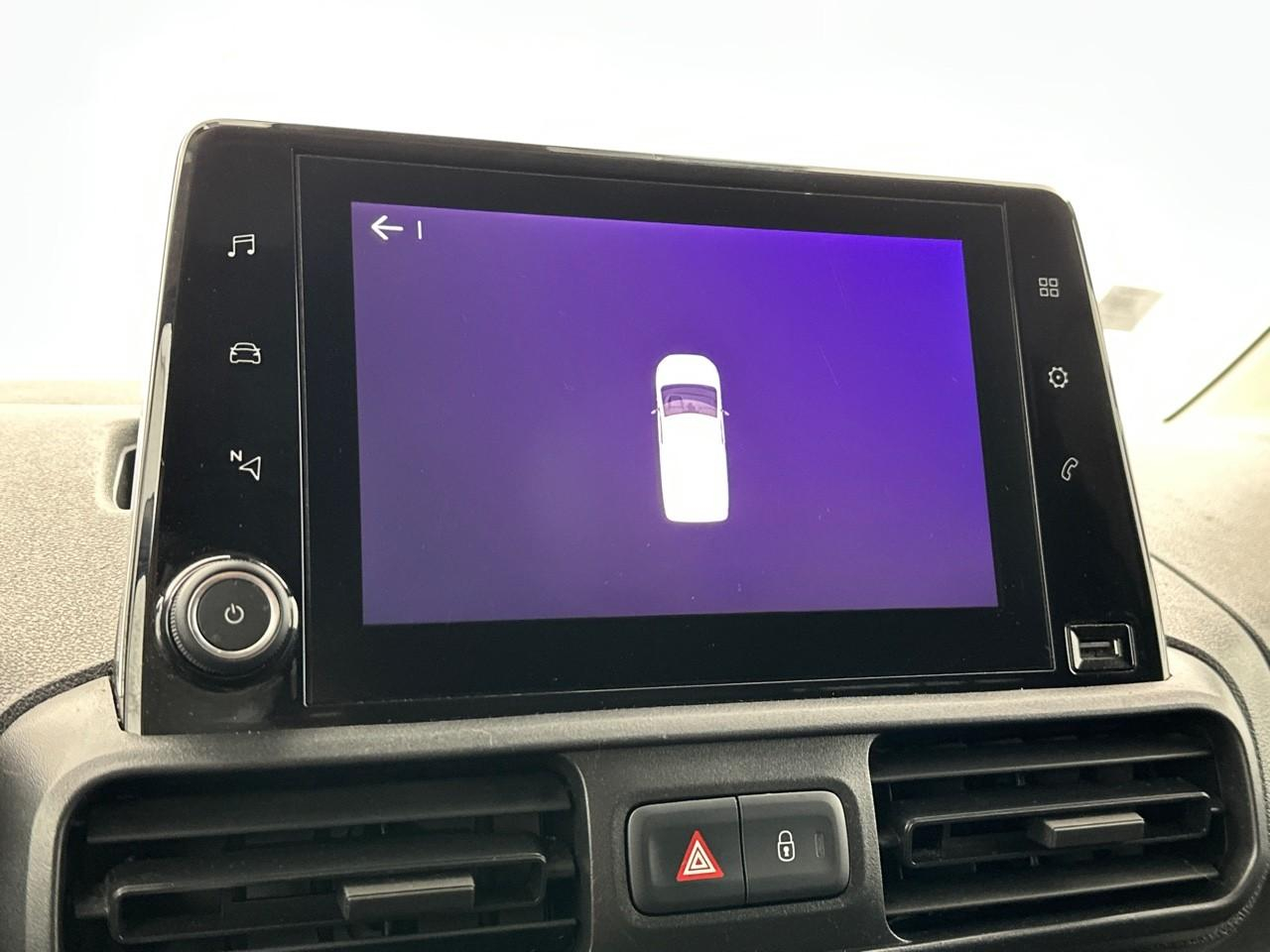 Citroën Berlingo van m 650 bluehdi 130 s&s eat8 driver — photo 26