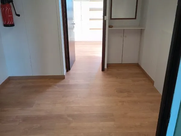 A louer local professionnel de 24 m2 pringy 74370