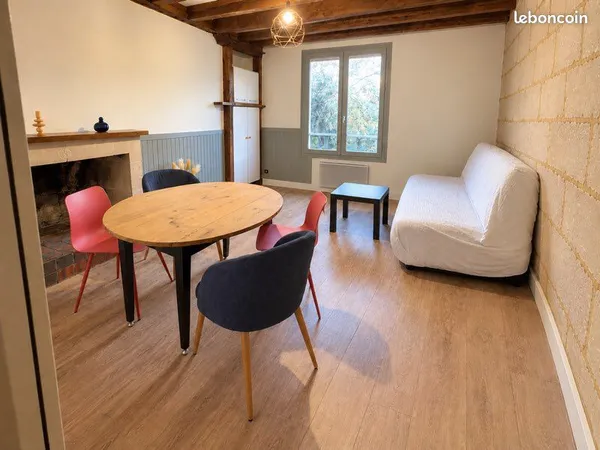 Charmant studio meublé étudiant 22m2 - Saumur