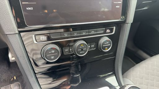 Volkswagen Golf 1.0 TSI 115 - Confortline – 2019 – 70401 km – Essence – Boîte Manuelle — photo 12