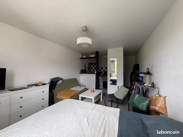 Studio meublé de 24m² à louer