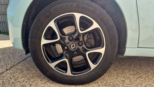 Renault Twingo 0.9 TCe 95 - Intens – 2019 – 51201 km – Essence – Boîte Manuelle — photo 28