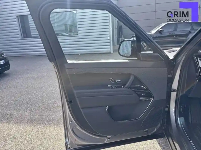 Land Rover Range Rover sport p460e awd 3.0l i6 phev — photo 47