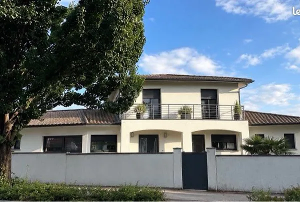 Grande maison contemporaine 171 m² - 5 chambres - Dépendance indépendante -Terrain 707 m²