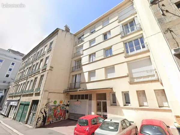 Parking 10 m² Saint Etienne