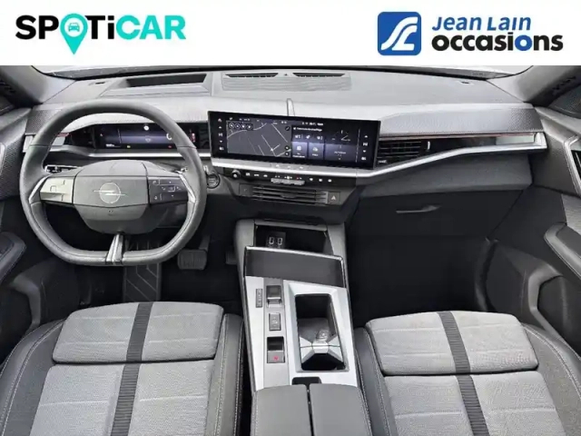 Opel Grandland 1.2 turbo hybrid 145 ch e-dct6 — photo 28