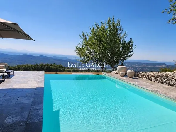Maison de luxe 8 pièces 259 m²