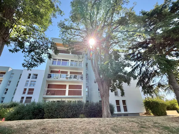 Appartement 4 pièces 80 m²