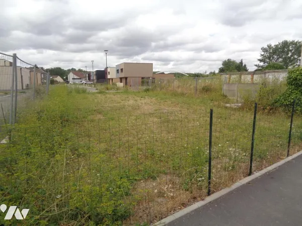 Terrain 288 m²