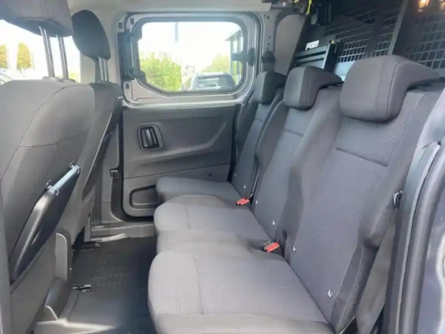 Peugeot Partner iii taille xl bdi 130 s&amp;s eat8 cab app — photo 15