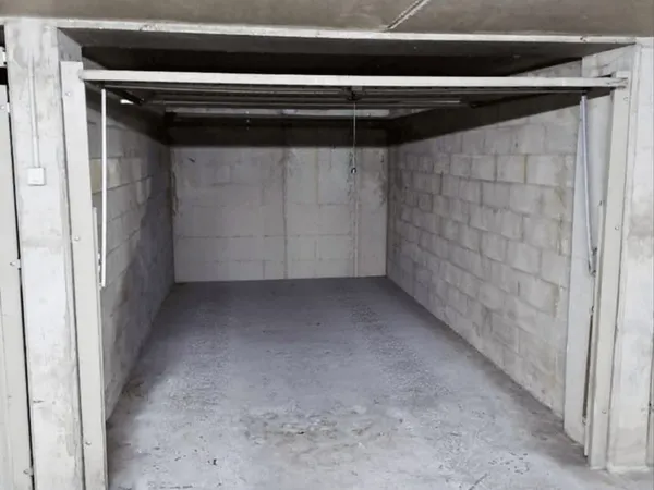 Box de stockage 14 m²