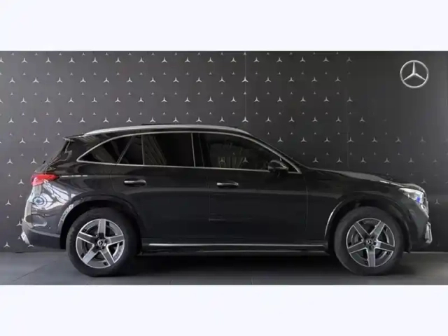 Mercedes Glc 400 e  hybrid eq 4matic am — photo 32