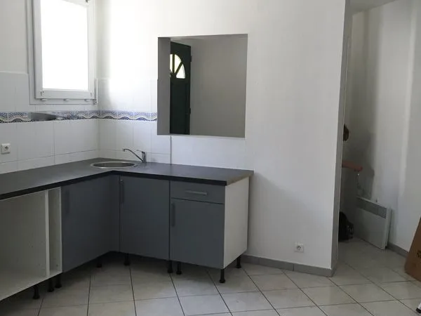Maison de ville t3 climatisee sans exterieur