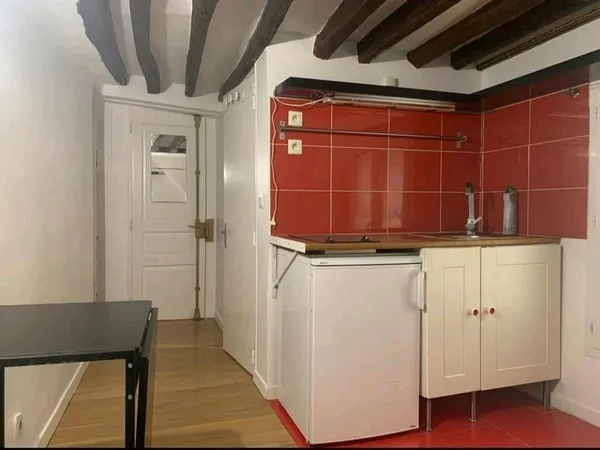 Appartement 1 pièce 13 m²