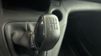 Peugeot Partner Standard 650kg BlueHDi 100ch S&S BVM5 Premium — photo 19