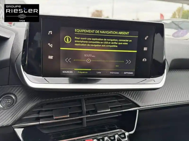 Peugeot 2008 puretech 130 s&amp;s bvm6 — photo 19