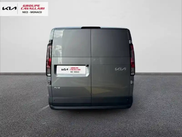 Kia Pv5 cargo batterie l — photo 8