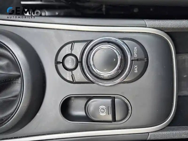 Mini Mini countryman 178 ch all4 bva8 — photo 104