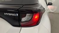 Toyota Yaris 116h Dynamic 5p MY22 — photo 21