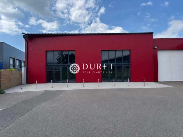 Local commercial 265 m²