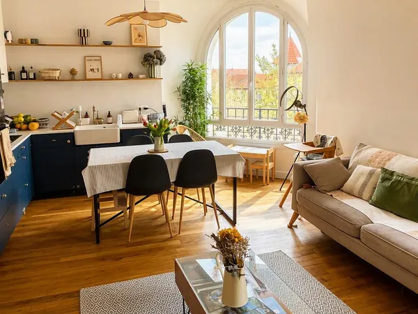 Appartement . 4 pièces . 80m2 . Etage 6