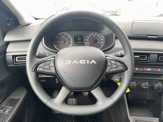 Dacia Sandero tce 90 gsr2 — photo 3