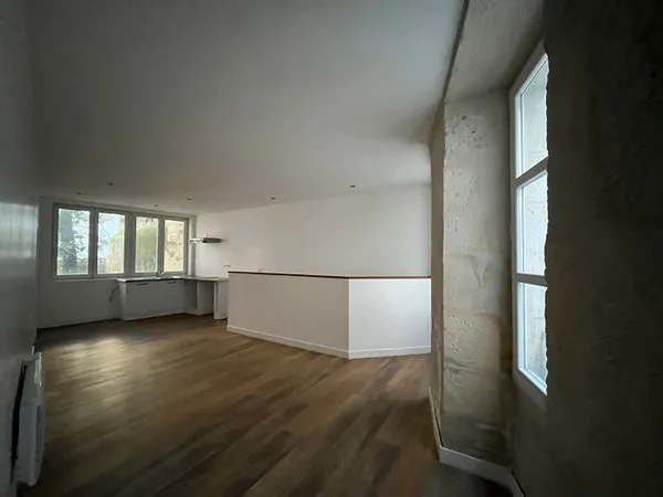 Appartement 3 pièces 82 m²