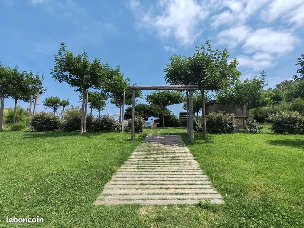 Propriété 10 pièces 788 m²