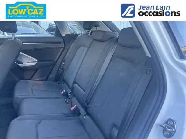 Audi Q3 45 tfsie 245 ch s tronic 6 — photo 31