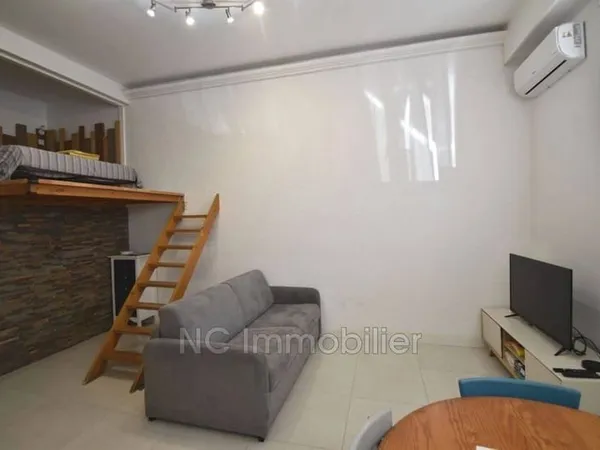 Appartement 1 pièce 54 m²