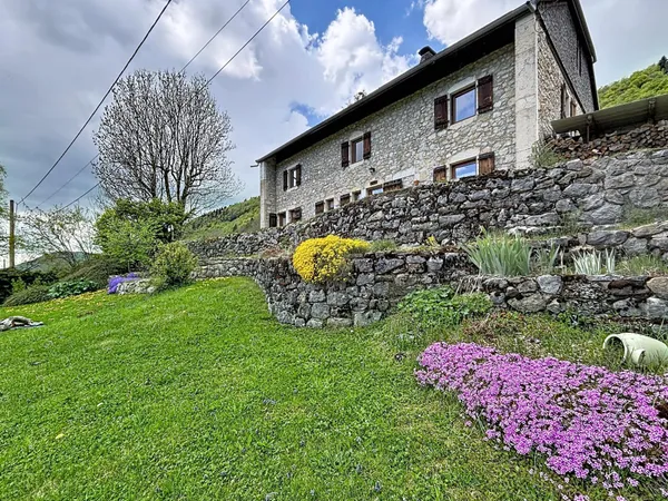Ancienne ferme rénovée