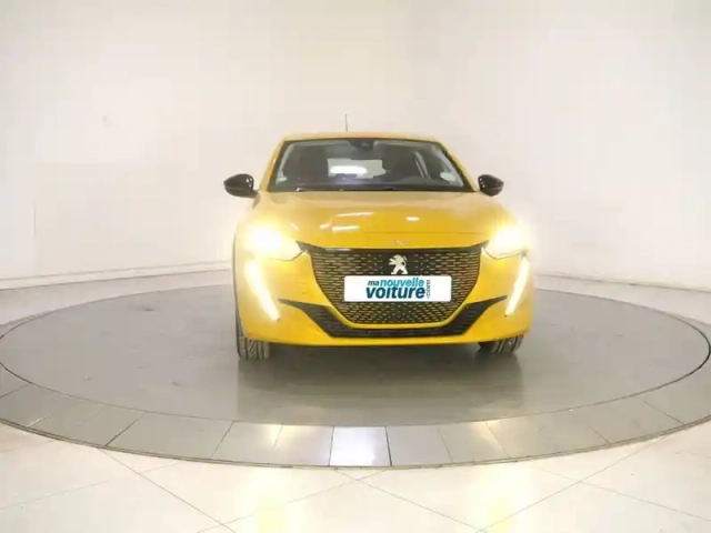 Peugeot 208 electrique 50 kwh 136ch — photo 5
