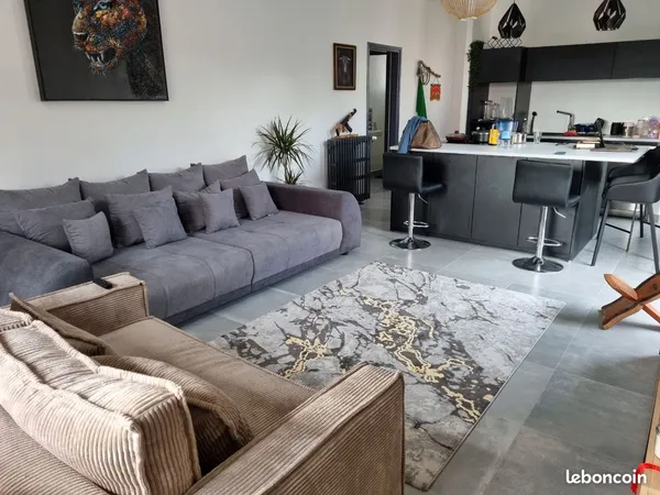 T4 de 96m² dans une maison