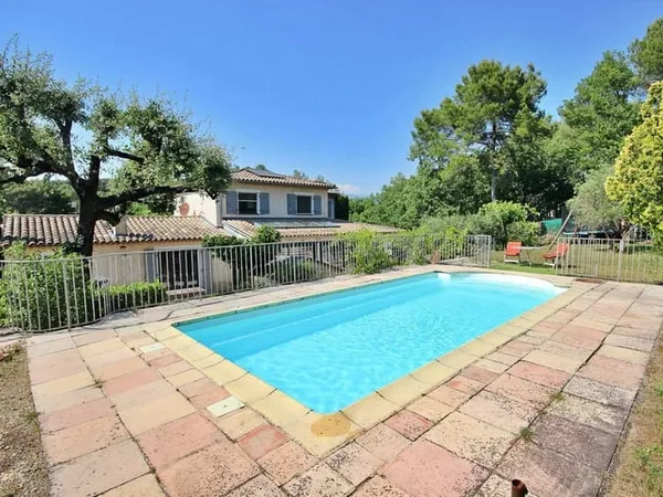 Villa 7 pièces